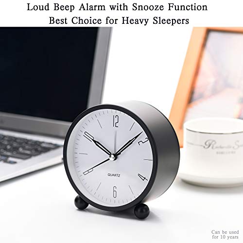 Analog Clock, Alarm Clock Battery Operated, Non Ticking Desk Clocks for Student, Back to School Supplies, Clock for Bedroom with Night Light , Simple Stylish Design, Vintage Clock For Room Décor - color: Black