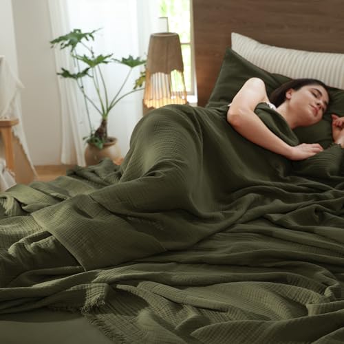 MooMee 100% Cotton Muslin Blanket, Fringed 4-Layer Gauze Bed Couch Throw - color: Olive Green, size: Throw