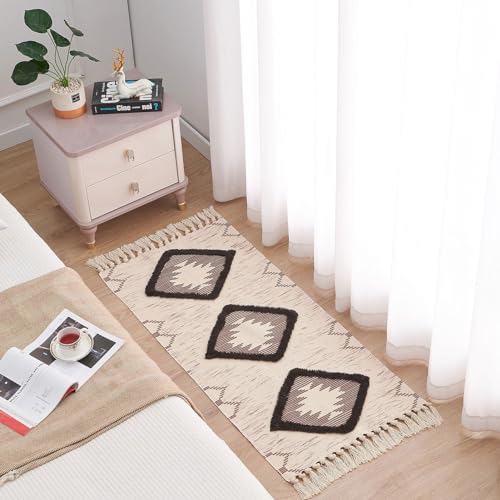 Boho Runner Rug 2'x4.3', Washable Hallway Rug Runner Non Slip Rubber Backed, Kitchen Farmhouse Area Rug Floor Mat with Tassels, Tufted Woven Cotton Entryway Carpet, Brown - color: Brown, size: 2' x 4'3" (Runner)