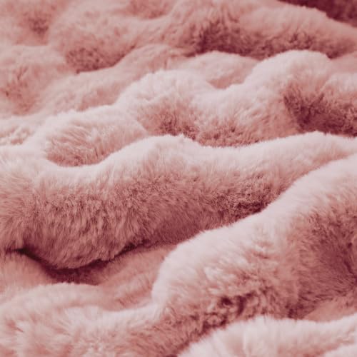MERRYLIFE Luxury Faux Rabbit Fur Throw Blanket for Couch Bed Pink, 50" 60" - color: Pink, size: 50"*60"