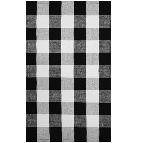 KILOCOCO Buffalo Plaid Checkered Rug 27.5x43 in Black White Front Door Rug - color: Black and White, size: 2'4" x 3'7" (Rectangular)