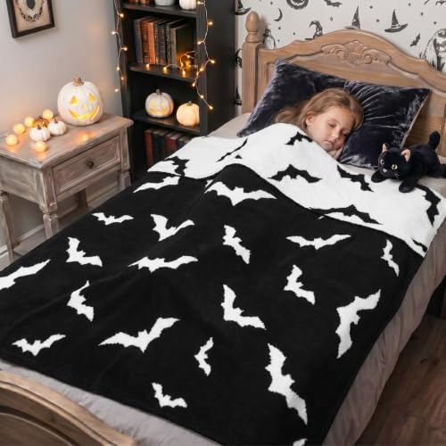 Halloween Bat Blanket Goth Reversible Knit Throw Blanket - color: Black and White, style: Halloween Bat