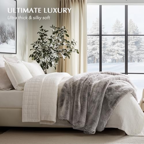 EverGrace Faux Chinchilla Fur Throw Blanket, 60"x80", Champagne Fawn - color: Champagne Fawn, size: 60"x80"