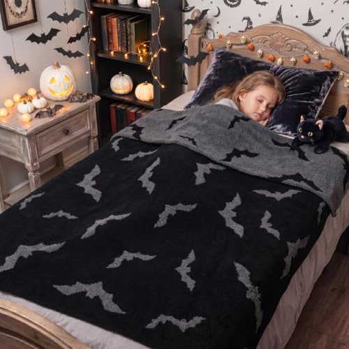 Halloween Bat Blanket Goth Reversible Knit Throw Blanket - color: Black and Gray, style: Halloween Bat
