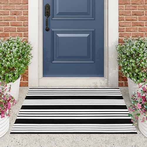 LEEVAN 2.3'X3.6' Black and White Striped Woven Reversible Outdoor Rug - color: Black Strip, size: 2'3" x 3'6"