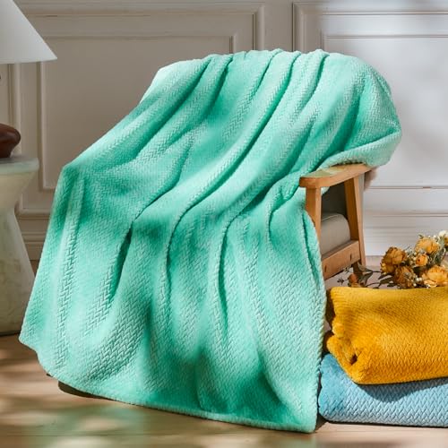 NEWCOSPLAY Fleece Leaves Pattern King Blanket, Aqua, 90"x110" - color: Aqua, size: King(90"x110")
