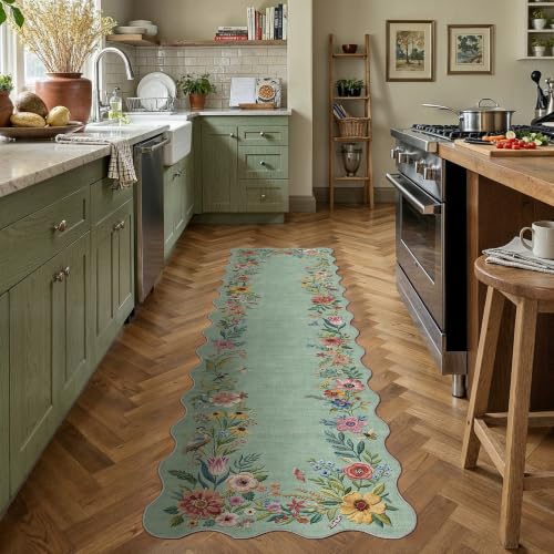 2x8 Floral Green Scalloped Runner Rug - color: Scalloped | Green, size: 2' x 8' (Runner)