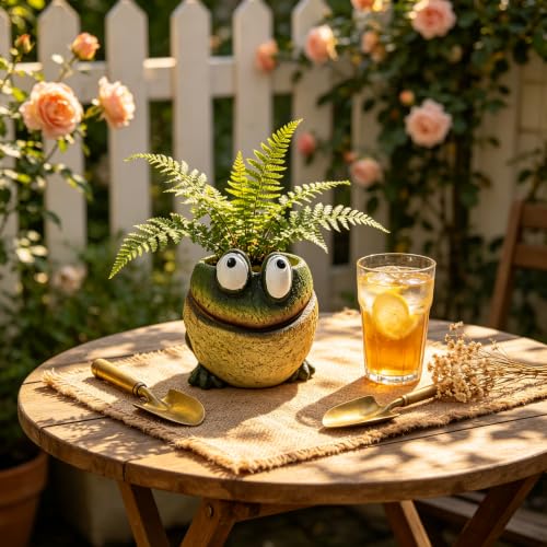 Cute Frog Resin Succulent Planter with Drainage Hole Garden Desk Decor Gift - color: B04-frog