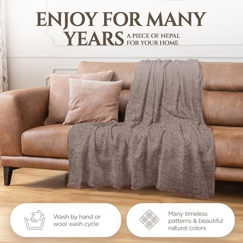 Cashmere Blanket – Hand Woven 100% Cashmere Wool Throw Blanket, 135 x 270 cm – Plain Cozy, and Soft Blanket for Bed, Sofa, or Couch - Made in Nepal - color: Dark Brown