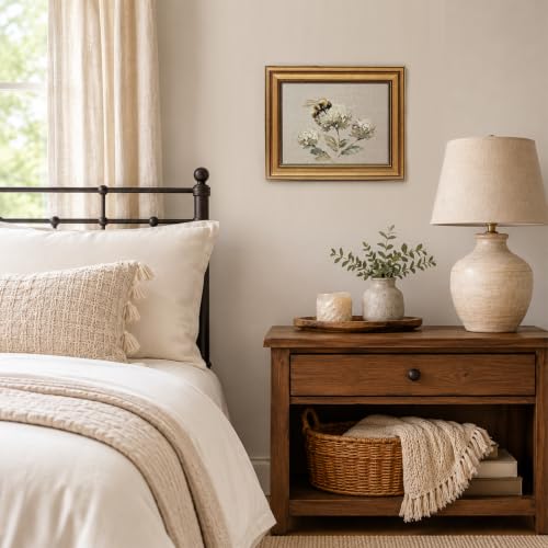 Vintage Gold Framed Hydrangea Wall Art, Bee Botanical Floral Canvas Print - color: Hydrangea Bee