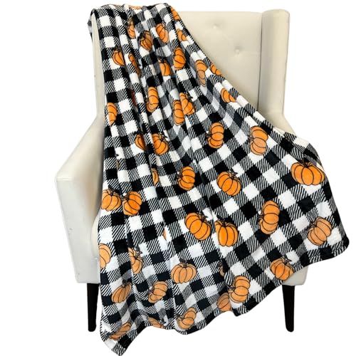 Fall Soft Fleece Throw Blanket, Black & White Gingham with Orange Pumpkins, - color: Plaid Pumpkins