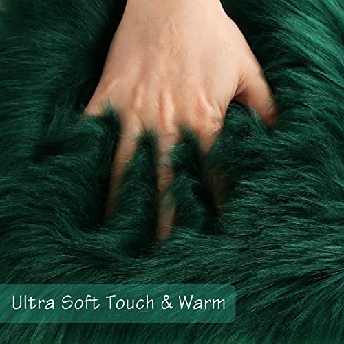 Emerald Green Faux Sheepskin Throw Rug 2x3 ft, Fluffy Fur Seat Chair Covers - color: Emerald Green, size: 2' x 3' (Oval)
