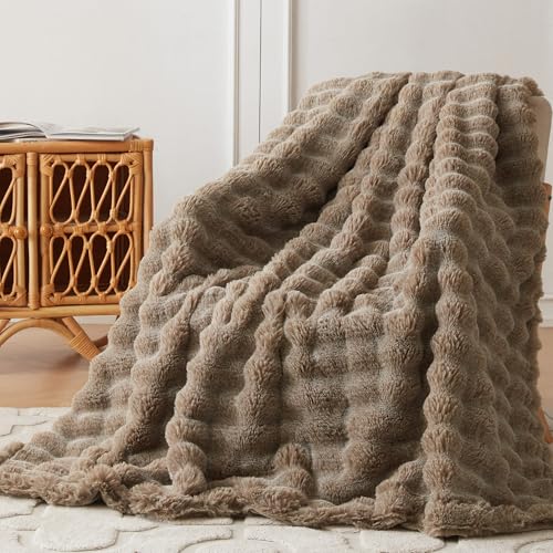COOVA Soft Bubble Faux Fur Throw Blanket, 50"x60", Cationic Brown - color: Cationic Brown, size: 50“x60”