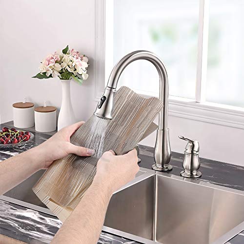 Aofmee Placemats, Placemats Set of 6, Heat Resistant Place Mats, Washable PVC Table Mats, Woven Vinyl Plastic Placemats for Dining Table, Non-Slip Stain Resistant Kitchen Table Placemats Easy to Clean - color: Gold, size: Set of 6