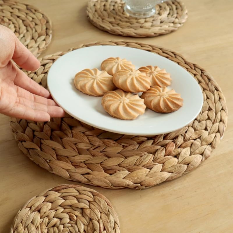 6 Pack Woven Placemats, Round Wicker Placemats, Rattan Place mats, Natural Hand-Woven Water Hyacinth Table Mats, Braided Straw Table Mats for Dining Table (11.8 inch) - size: 11.8 inch Set of 6
