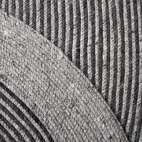 SAFAVIEH Braided Round Rug 3', Wool Grey & Black BRD904F - color: Grey/Black, size: 3' (Round)