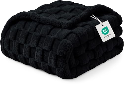 Utopia Bedding Plush Checkered Fleece Blanket Black Queen, 90x90 Inches - color: Black, size: Queen