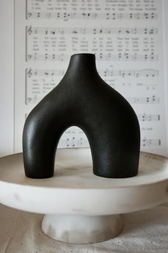 Carrot's Den Black Ceramic Modern Vase Set of 2, Donut Shelf Decor, Black - color: Black