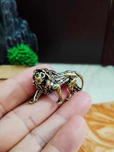 2Pcs Brass Lion Statue Decor, Retro Mini Copper Lion Statue Home Decoration for Living Room and Desk, Outdoor Pond Garden Lawn Decor Landscaping, Landscape Animal Statue
