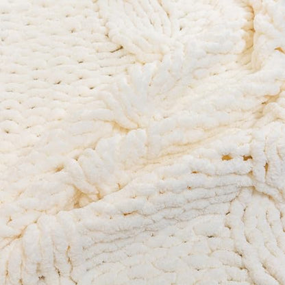 WESHIONGOO Chunky Knit Blanket Throw 50"×60" Knitted Throw Blankets for Couch Bed Fluffy Soft Blanket with Jumbo Chenille Yarn Thick 100% Handmade (Cream White) - color: Cream White, size: 50"x60"