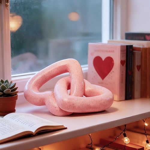 Guichifun Resin Pink Heart Sculpture Chain Link Home Decor - color: Pink