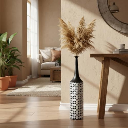 Leewadee Large Floor Vase 26 inches Metal for Pampas Grass, Dried Flowers - color: Black, White