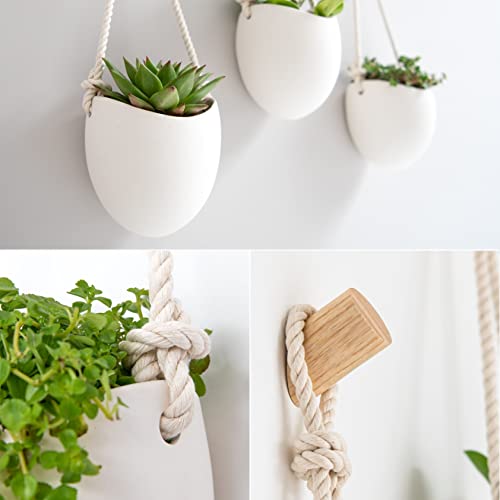Kazai.® | Porcelain Wall Vases | 3 Piece Set | Including Wooden Hooks | Matte White - color: White (Matte), size: Set of 3 - Large