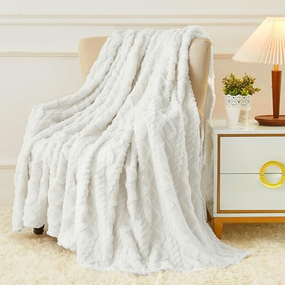 Aganear Fleece Throw Blanket for Couch Sofar 50"x60" White - color: White, size: Throw(50×60in)