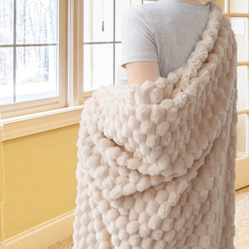 Vessia Flannel Fleece Throw Blanket, 3D Jacquard Camel Fuzzy and Warm Blanket for Couch, Sofa, Bed, 300GSM Super Soft Touch Cozy Home Decor for All Seasons (50x70 inches) - color: Camel, size: 50×70inch