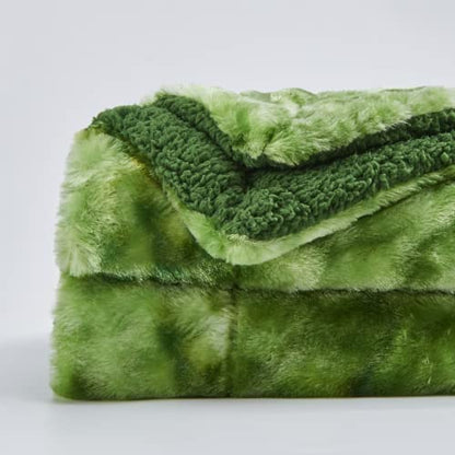 NEWCOSPLAY Faux Fur Sherpa Throw Blanket for Couch, Green, 40"x50" - color: Green, size: Throw(40"x50")