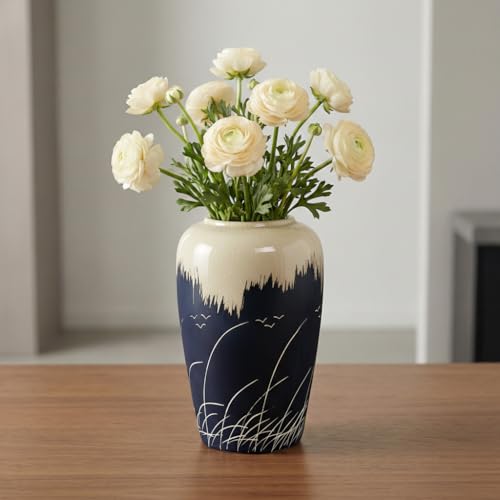 Black and White Vase, 8 Inch Modern Ceramic Vase for Pampas Grass, Farmhouse Decorative Vases for Home Decor, Centerpiece for Kitchen Table, Living Room Shelf Decor - color: Wheat White