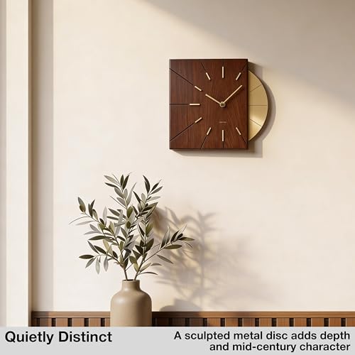 Driini Wood and Gold Mid Century Modern Wall Clock, Battery Operated - color: Wood