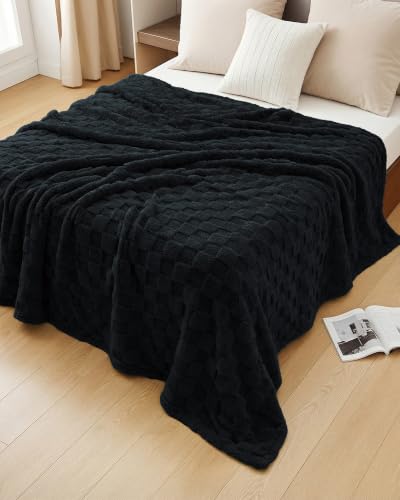 Utopia Bedding Plush Checkered Fleece Blanket Black Twin, 60x80 Inches - color: Black, size: Twin