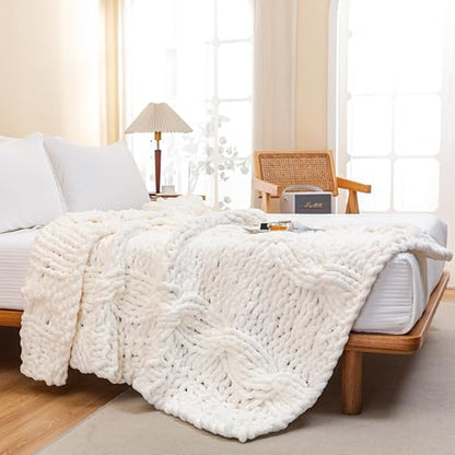 WESHIONGOO Chunky Knit Blanket Throw 50"×60" Knitted Throw Blankets for Couch Bed Fluffy Soft Blanket with Jumbo Chenille Yarn Thick 100% Handmade (Cream White) - color: Cream White, size: 50"x60"