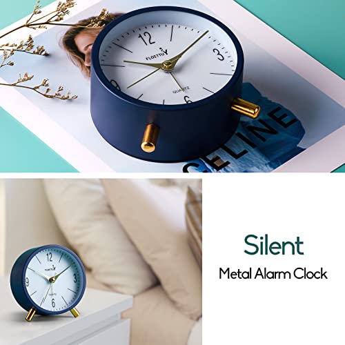 FLOITTUY 4 inches Super Silent Alarm Clock, Navy Blue Beep Wake Round Alarm Clock with Night Light,Battery Operated,Easy Set Entry Lux Stylefor Desk, Bedroom and Home Decoration - color: Navy Blue