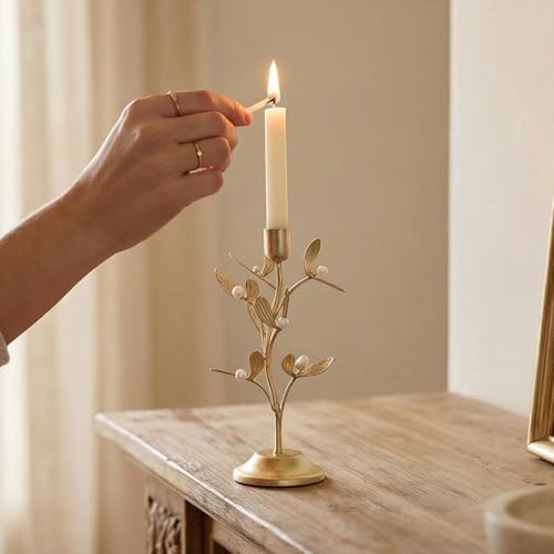Guichifun Golden Metal Mistletoe Flower Candle Stick Holder - color: Gold-flower