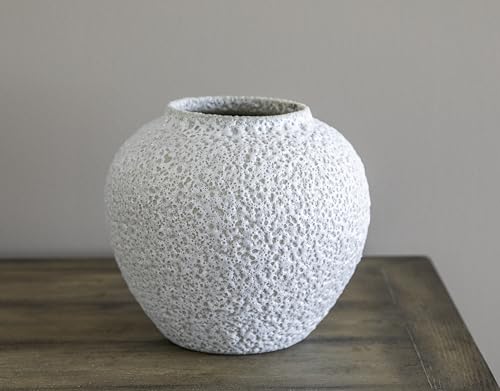 White Textured Ceramic Vase, Round White Pottery Vase for Home Decor - color: Ivory White
