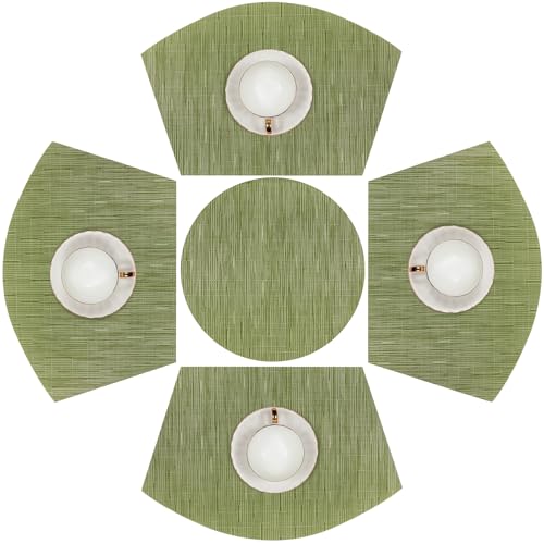 SHACOS Small Round Table Placemats Set of 5 Woven Vinyl Wedge Placemats with Centerpiece Round Table Mats Heat Resistant Wipe Clean (5, Green) - color: Green