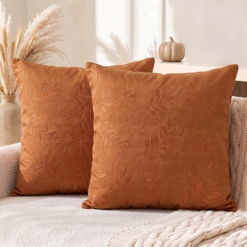 AVOIN colorlife Caramel Jacquard Decorative Throw Pillow Covers Set of 2, 18 x 18 Inch Laurel Leaves Woven Textured Cushion Case Home Decor for Couch Sofa Bed - color: Caramel