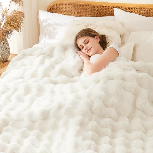 L'AGRATY Faux Rabbit Fur Throw Blanket for Couch, 50'' x 60'', Cream White - color: Cream White, size: 50" x 60"