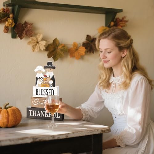4 Pcs Thanksgiving Decor for Home Pilgrim Couple Wooden Signs with Turkey - style: Pilgrim