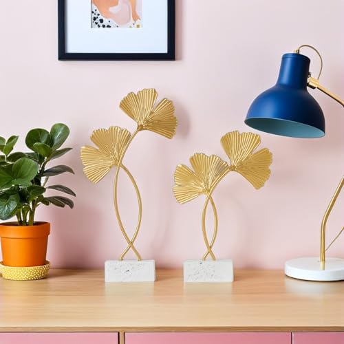 Cabilock 2Pcs Ginkgo Leaf Decor Metal Sculptures with Wood Base Nordic Gingko Leaf Adorns for Desktop Home D Cor Accents Living Room Bedroom Office