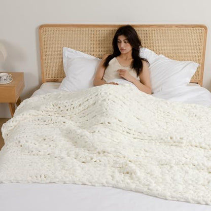 WESHIONGOO Chunky Knit Throw Blanket 51"×63" Cream White - color: Cream White, size: 51"x63"(Large Size Throw)
