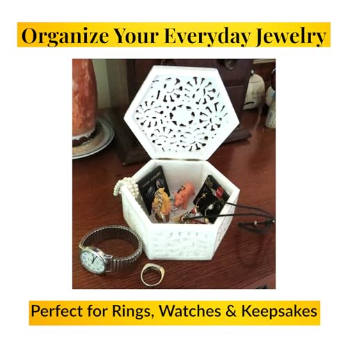 Trinket Boxes For Women, Ring Holder with Lid, Ring Case for Women, Present for Mom from Daughter, Things for Mommy, Valentines Jewelry Box, Graduation Jewelry Box, Soapstone Holder
