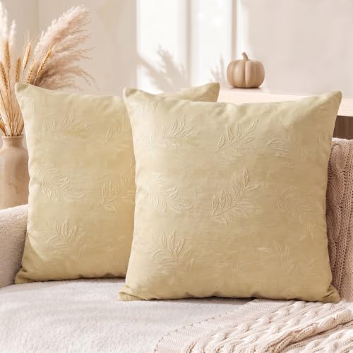 AVOIN colorlife Beige Jacquard Decorative Throw Pillow Covers Set of 2, 18 x 18 Inch Laurel Leaves Woven Textured Cushion Case Home Decor for Couch Sofa Bed - color: Beige