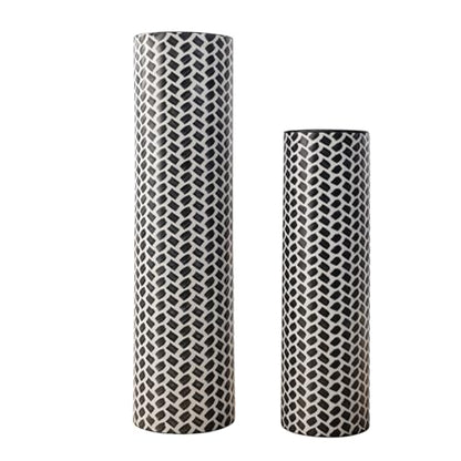 Leewadee Set of 2 Large Floor Vases Metal for Pampas Grass - color: Black, White