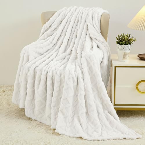 Aganear Fleece Throw Blanket for Bed Couch 90"x108" White - color: White, size: King(108×90in)
