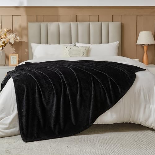NEWCOSPLAY Fleece Leaves Pattern Twin Blanket, Black, 60"x80" - color: Black, size: Twin(60"x80")