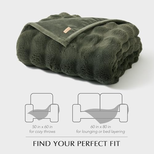 EverGrace Faux Rabbit Fur Bubble Throw Blanket, 50"x60", Green - color: Solid Green, size: 50"x60"