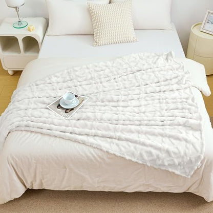 Aganear Fleece Throw Blanket for Bed Couch 90"x108" White - color: White, size: King(108×90in)
